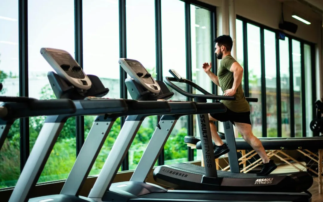 Cardio sin impacto: mueve el esqueleto sin lastimar tus articulaciones